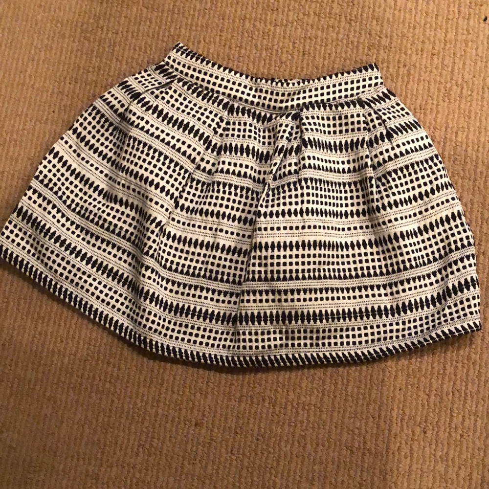 Miami brand skirt. Black/white print. Womens size small. Condition - Like new